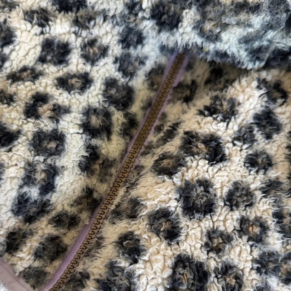 Koolaburra stylish leopard